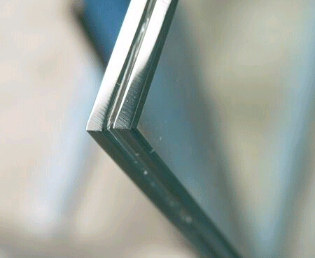 如何解决夹层玻璃被水浸透的问题？